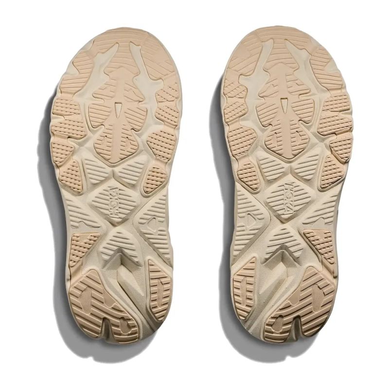 HOKA ARAHI 8 WOMEN