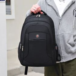 TOTRUNNING Mochila Portátil 15.6" Impermeable con Compartimentos