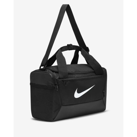 Nike DM3977-010 Bag: Sporty and versatile in black