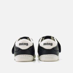 Puma Rickie Classic Junior: Timeless Style and Everyday Comfort