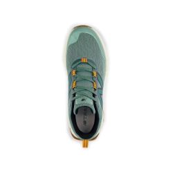 New Balance GAROV2: Comodidad y estilo para cada día.