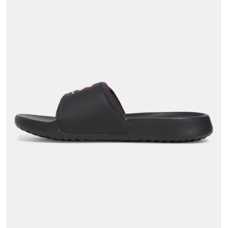 Chanclas Under Armour: El complemento perfecto para tus vacaciones