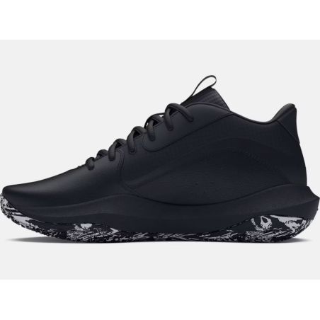 Under Armour 3028512-003 Sneakers: Dominate the court!