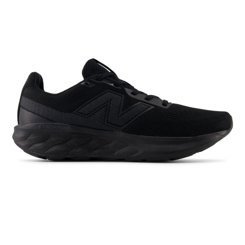 New Balance M520LT9: ¡Comodidad y rendimiento en cada paso!