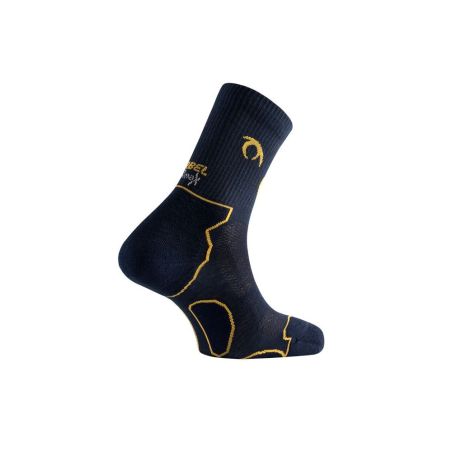 Calcetines Lurbel Tierra Four: ¡Confort y protección para senderismo!