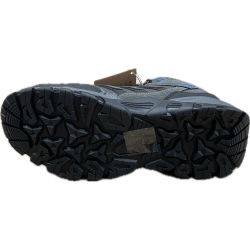 Hi-Tec Cervus Mid WP Boot: Waterproof and mid-cut for hiking