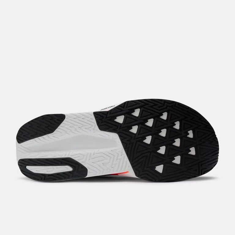 NEW BALANCE FUELCELL REBEL V5 MEN